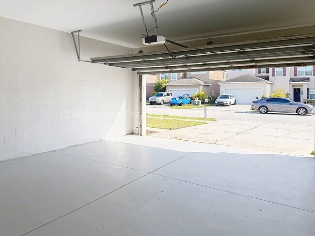 Building Photo - 2293 Whitley Ln