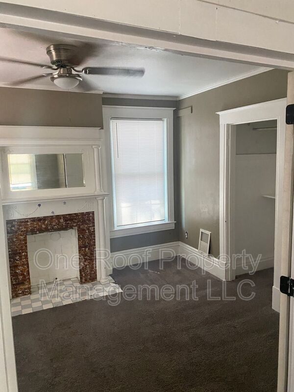 Building Photo - 532 Cypress Ave