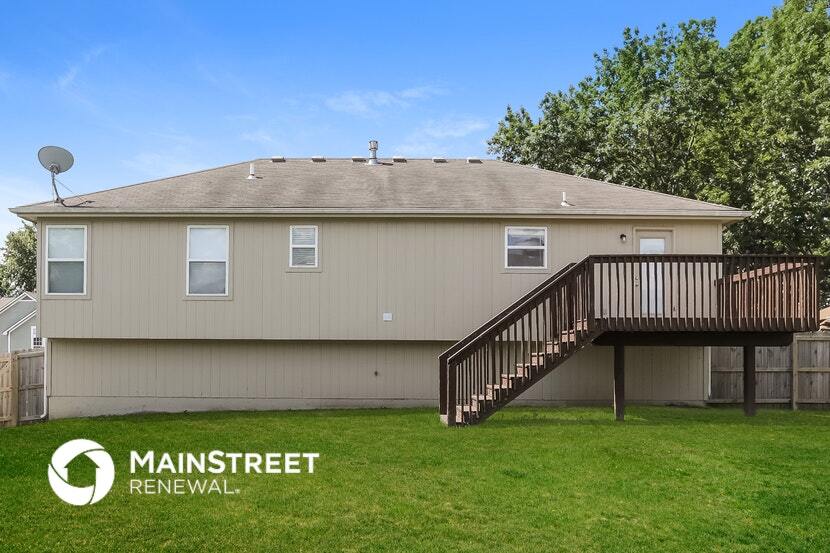 Building Photo - 12210 E 56th Terrace