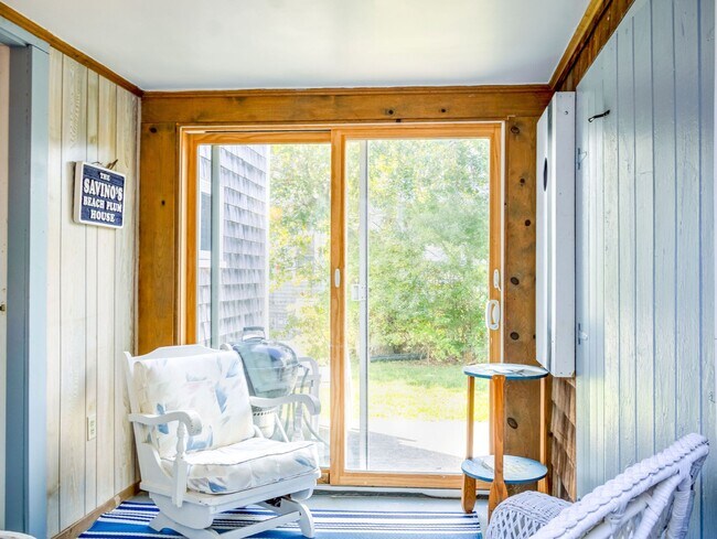 Building Photo - 3 Bemis Rd