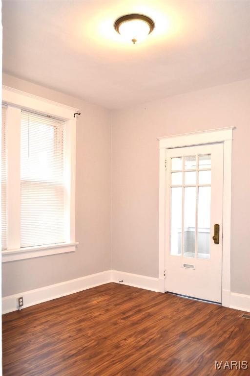 Building Photo - 4919 Murdoch Ave