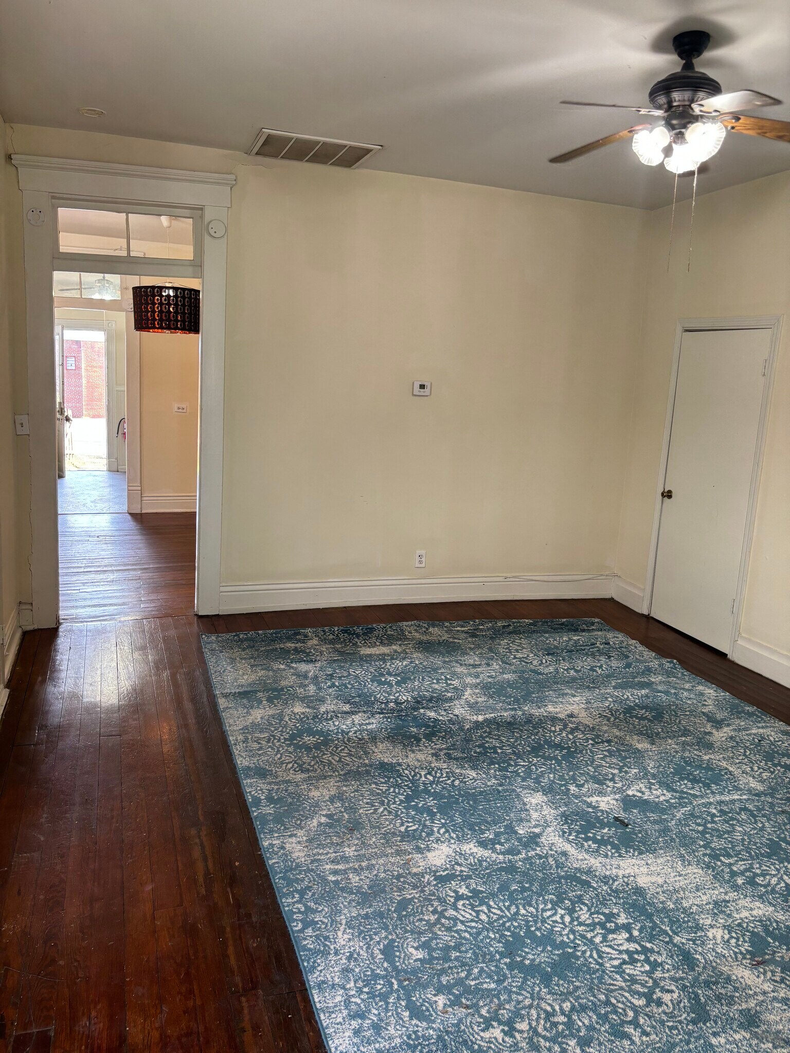 Building Photo - 163 Pope St