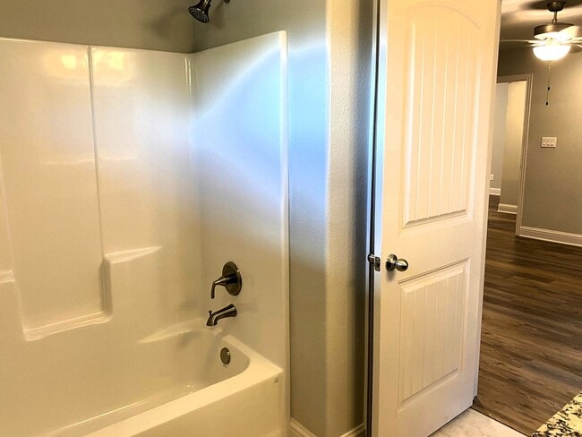 Building Photo - NEW BUILD FOR LEASE IN "THE GROVE" IN SHER...