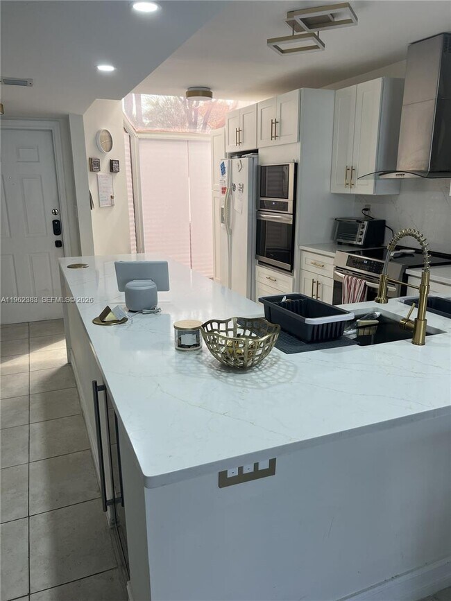 Building Photo - 3535 Magellan Cir