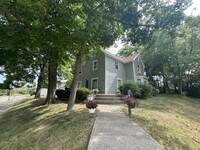 Building Photo - Linwood Corner