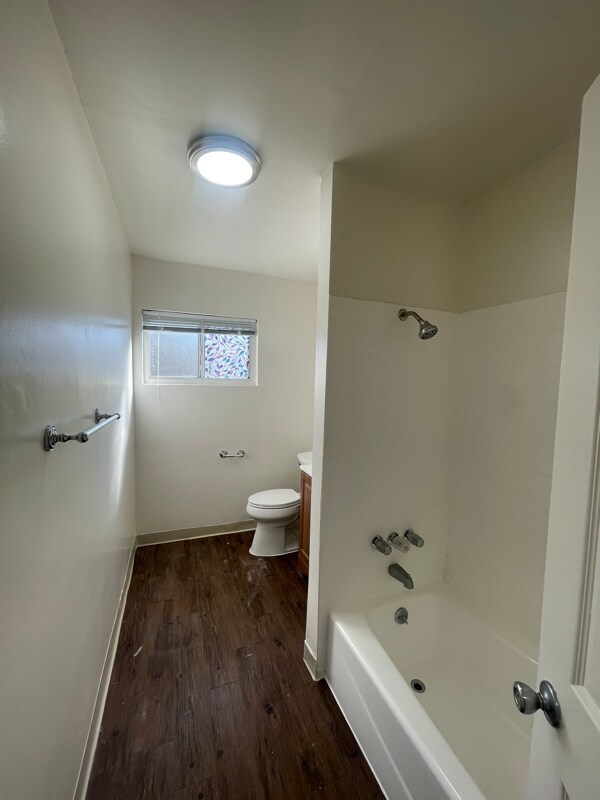 Building Photo - 518 N Anna Dr