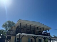 Building Photo - 410 Wando Rd