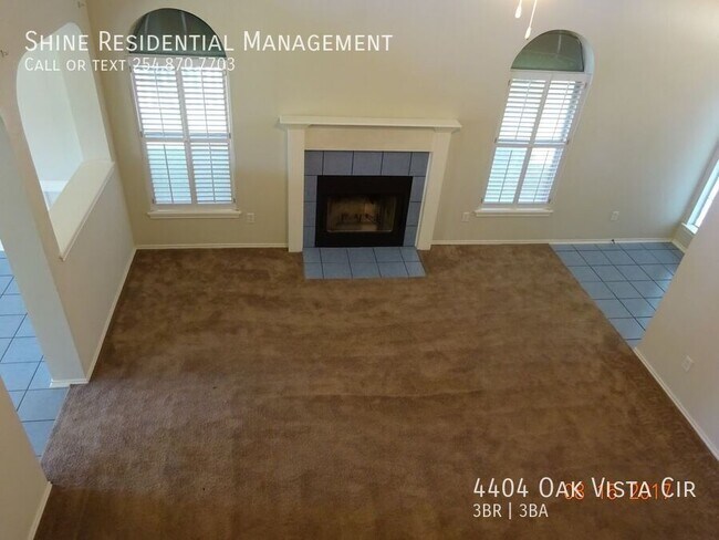 Building Photo - 4404 Oak Vista Cir