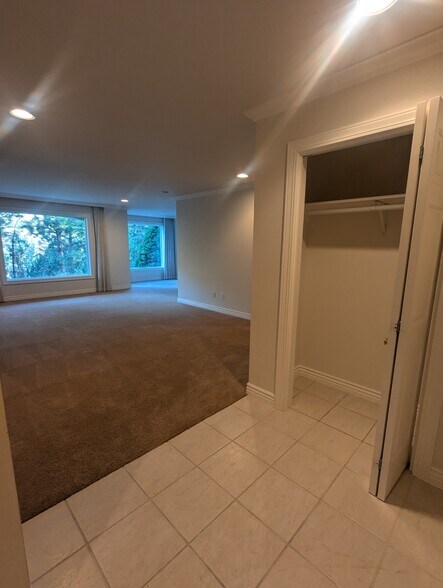 Building Photo - 1790 Elison Ln