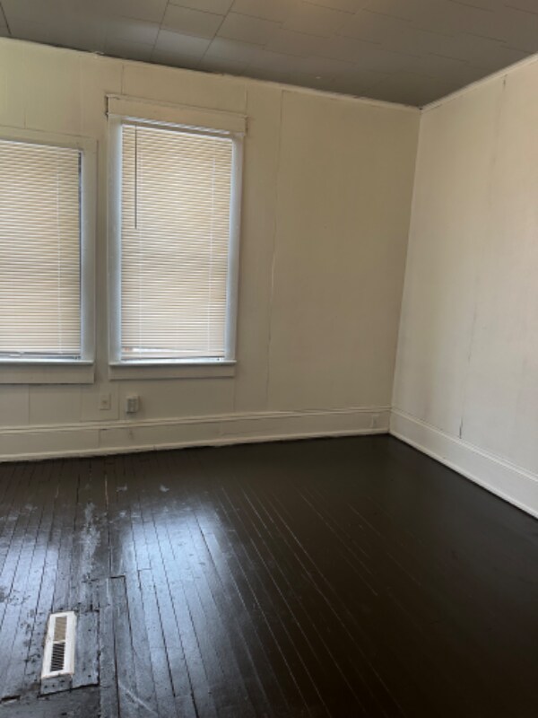 Building Photo - 3373 N 25th St