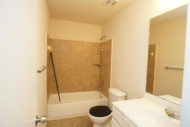 Building Photo - 21623 Dean Dale CRT