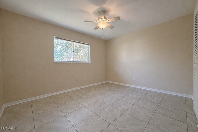 Building Photo - 3603 SE 9th Pl