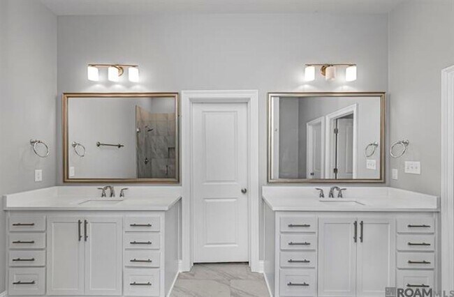Building Photo - Luxury 4BR Home in Copper Mill | Golf Course Community | Loft & Fenced Yard