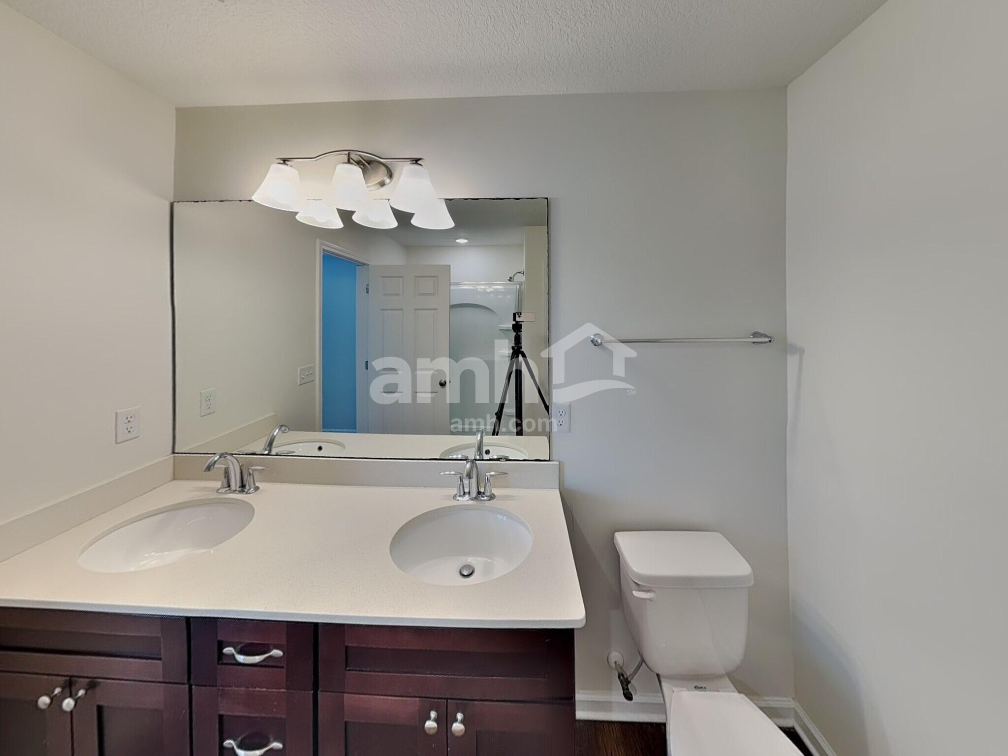 Building Photo - 189 E Jayce Way