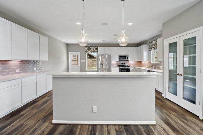 Building Photo - 14307 Pecan Maple Dr