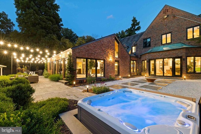 Building Photo - 3000 Caves Rd