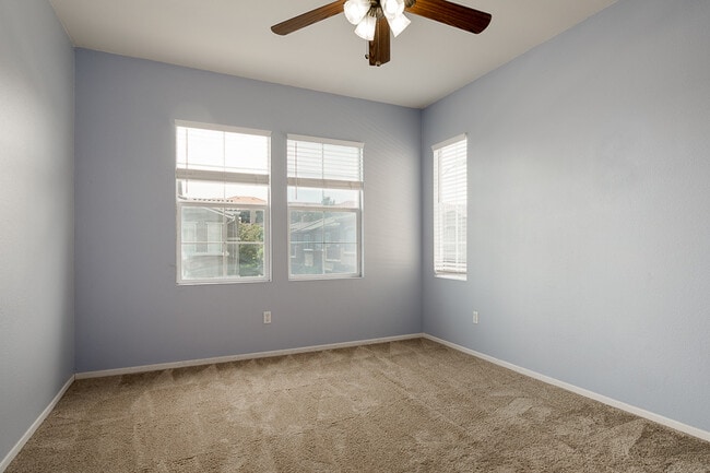Building Photo - 1425 Caminito Borrego