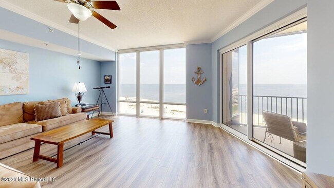 Building Photo - 1200 Beach Dr