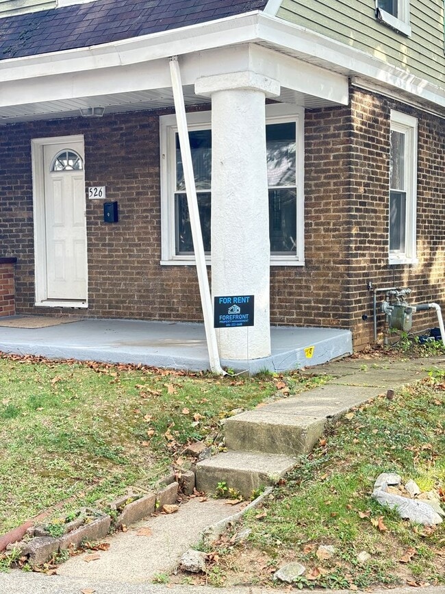 Building Photo - 3 Br 1 Bath Twin Home available in Bethlehem