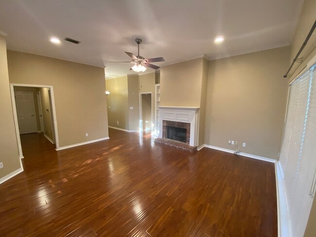Building Photo - 3206 Hanover Ct