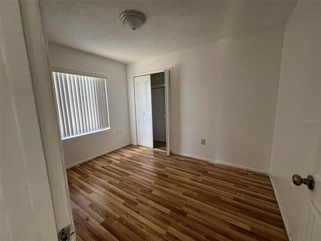 Building Photo - 1109 Woodman Way