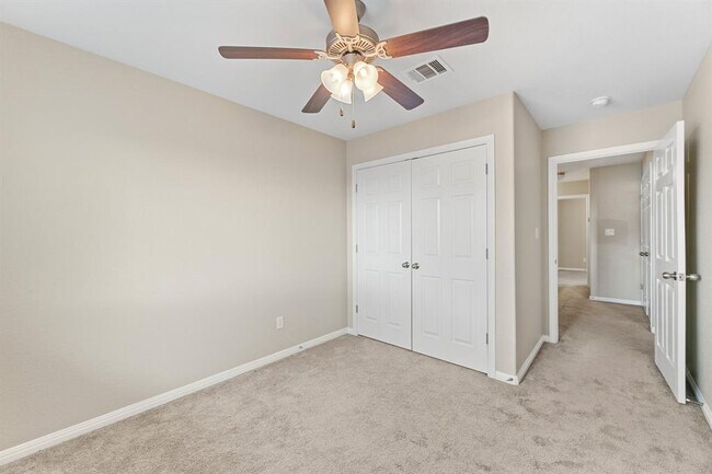 Building Photo - 412 Carl Shipp Dr