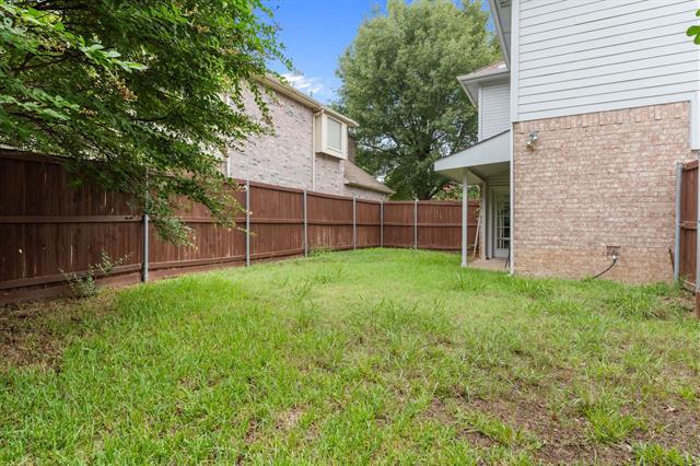 Building Photo - 1446 Creekview Dr