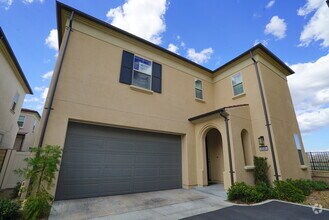 Building Photo - COMING SOON! Villa Metro Home for Rent!