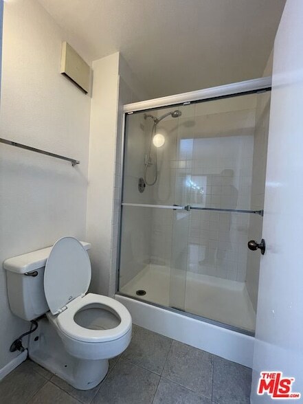 Building Photo - 600 W 9th St