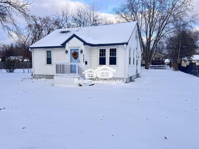 Building Photo - 5568 N Humboldt Ave