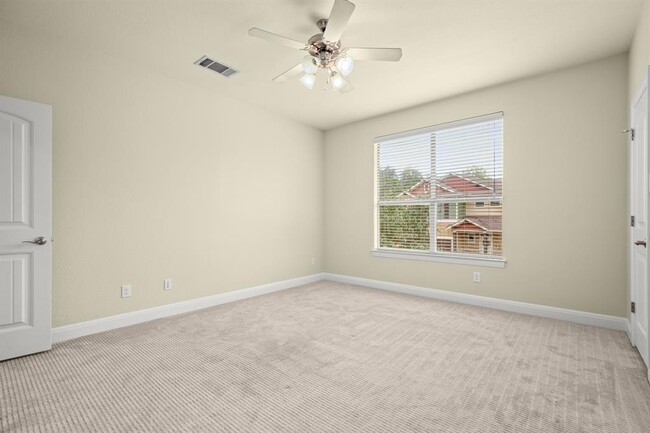 Building Photo - 6708 Menchaca Rd