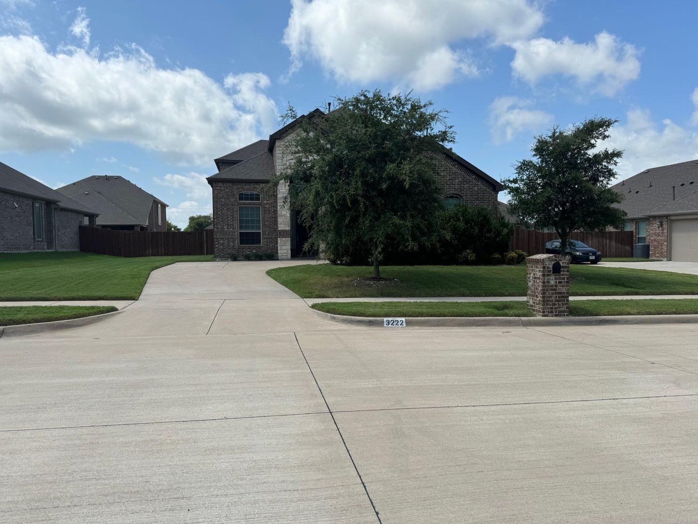 Building Photo - 3222 Rheims Dr