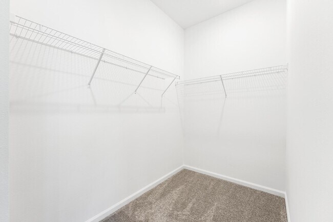 Building Photo - 4333 Efendi Dr