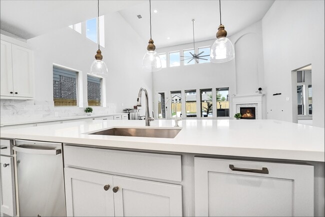 Building Photo - 15014 Little Fox Canyon Tr