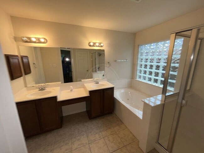 Building Photo - 5705 Sulfur Spring Dr