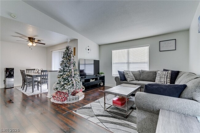 Building Photo - 5055 W Hacienda Ave