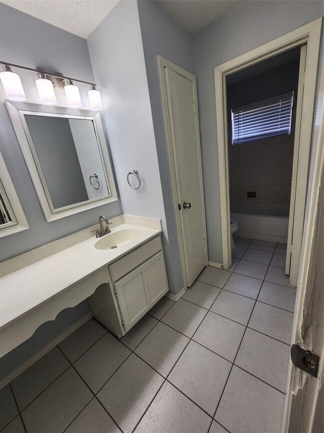 Building Photo - 4515 Aspen Brook Ln
