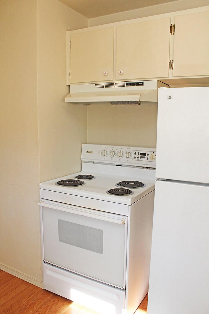 Building Photo - 4110-4116 N Willis Blvd