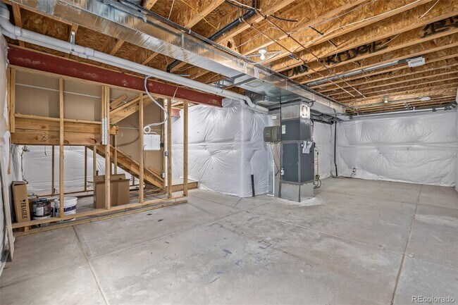 Building Photo - 5367 Spring Ridge Trl