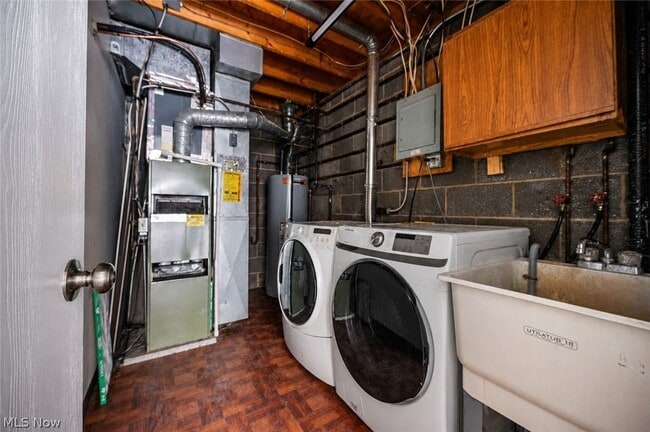 Building Photo - 7153 N Jester Pl