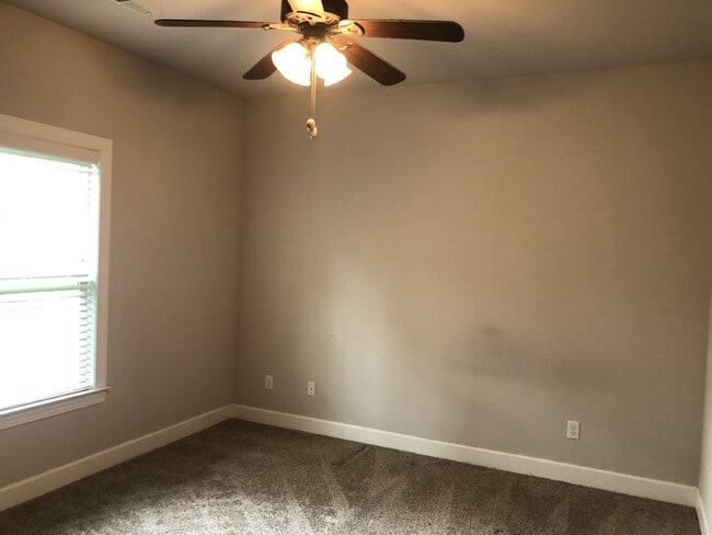 Building Photo - 1 BD 1 BA CONDO AVAILABLE AT PEACEFUL CYPRESS RIDGE LOCATION