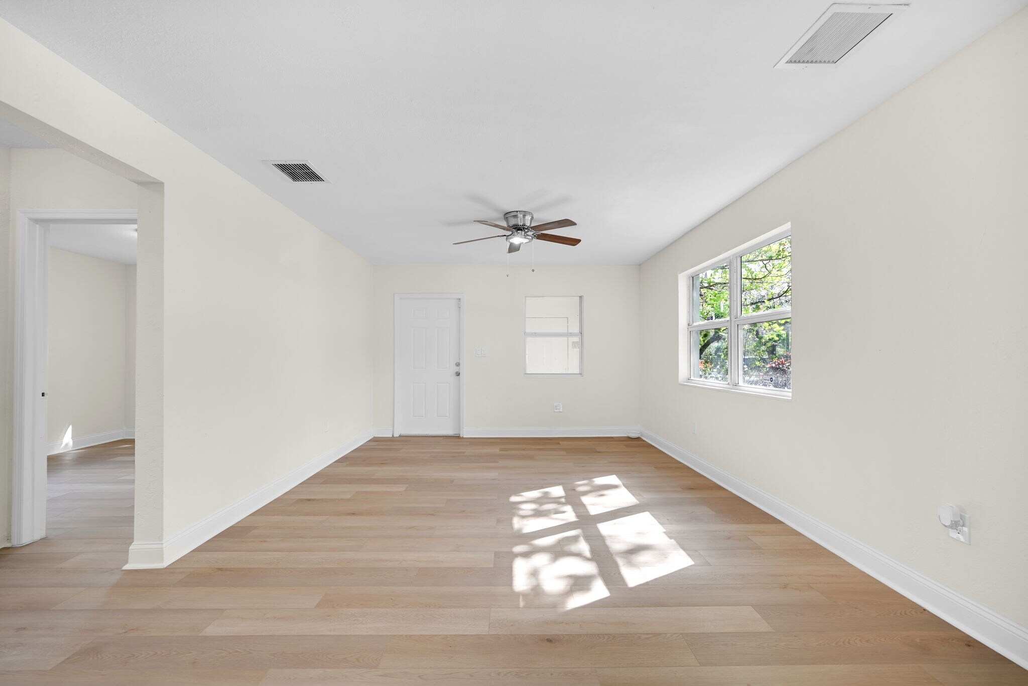 Building Photo - 299 NW 43rd St