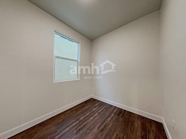 Building Photo - 720 Terrain Star Ave