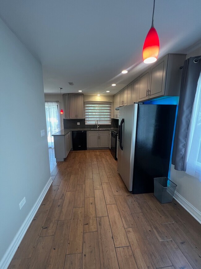 Building Photo - 1467 Chippewa Trail