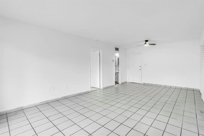 Building Photo - 4707 NW 7th St