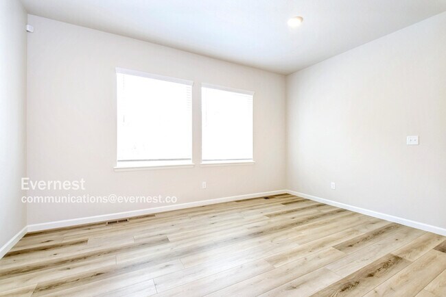 Building Photo - 6936 Hidden Cv Ct