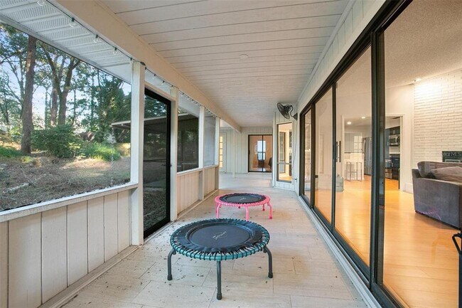 Building Photo - 503 Princewood Dr