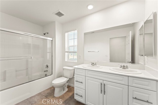 Building Photo - 6111 Rosewood Way