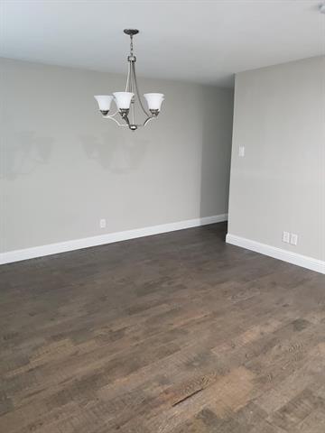 Building Photo - 518 Burnwood Dr