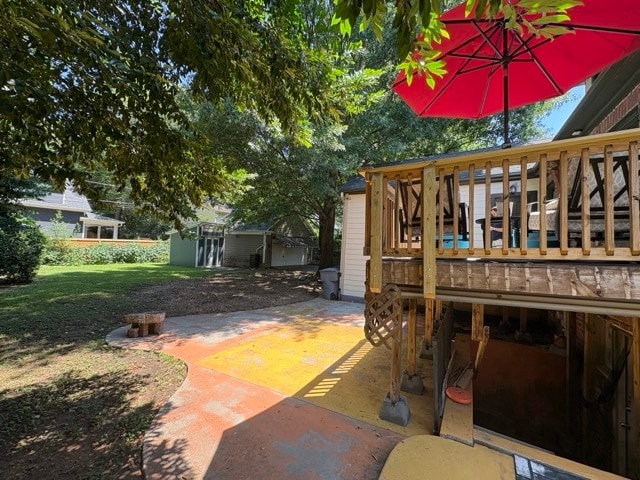 Building Photo - 2035 Chesterfield Ave